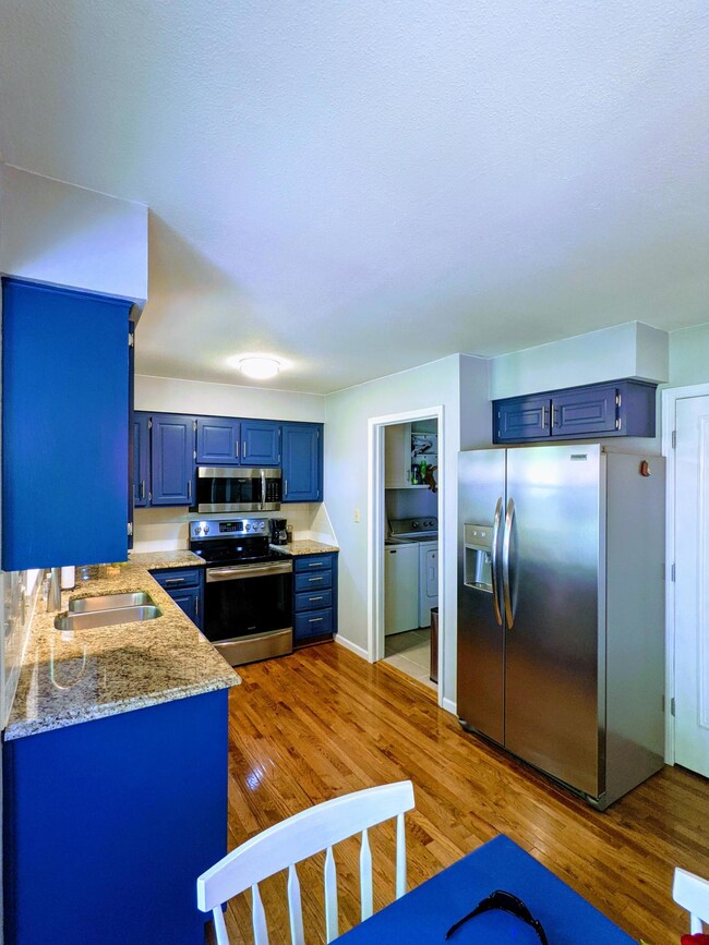Kitchen Laundry