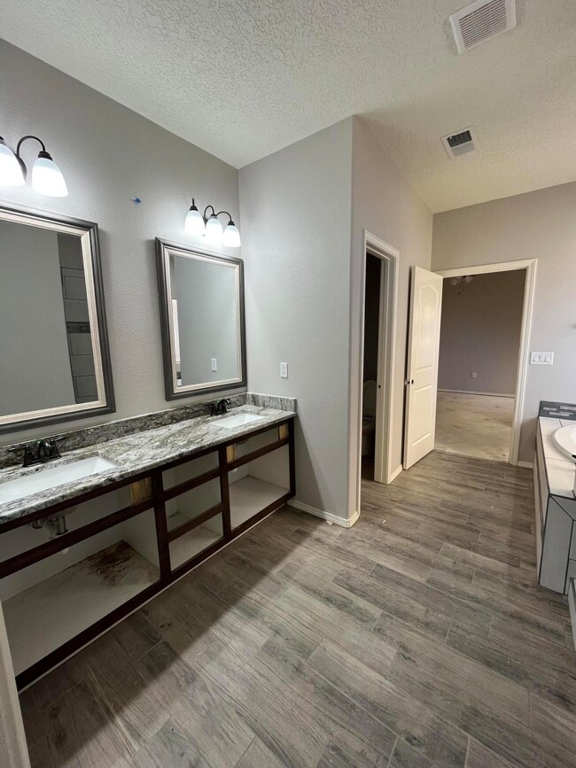 940 Firewheel Loop SW, Los Lunas, NM 87031 - photo 6