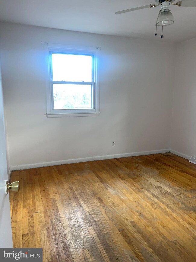 1103 Litchfield Rd, Idlewylde, MD 21239 - photo 5