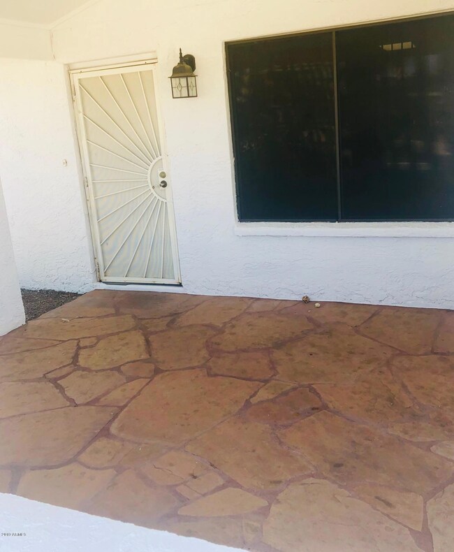 Front Courtyard 2