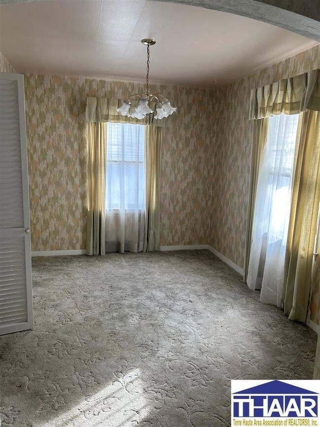 112 S 24th St, Terre Haute, IN 47803 - photo 3