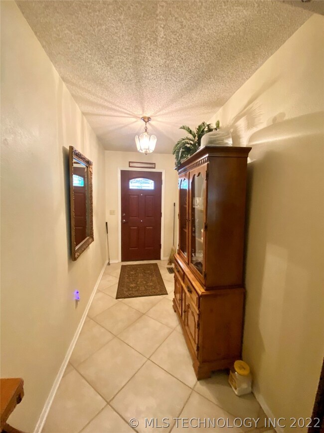 104 W Yuma St, Broken Arrow, OK 74011 - photo 4