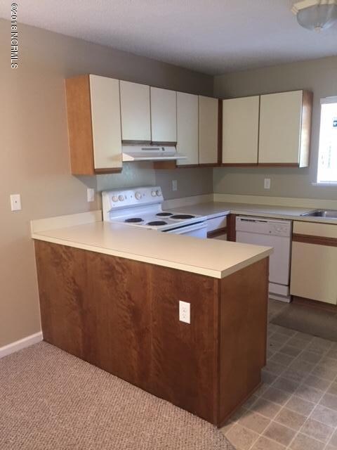 4502 Kimberly Way unit 201, Wilmington, NC 28403 - photo 2