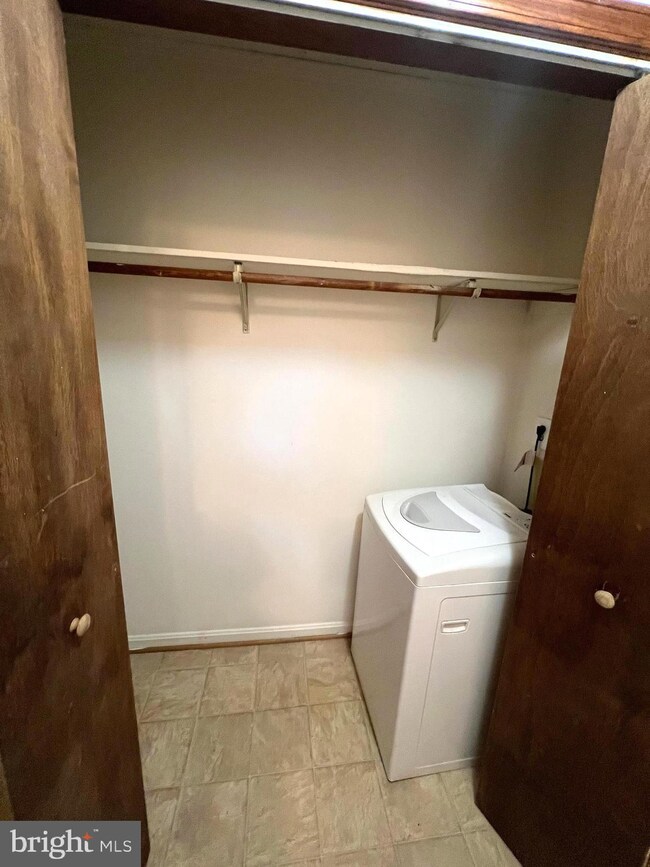 16273 Dahlgren Rd unit A, King George, VA 22485 - photo 4