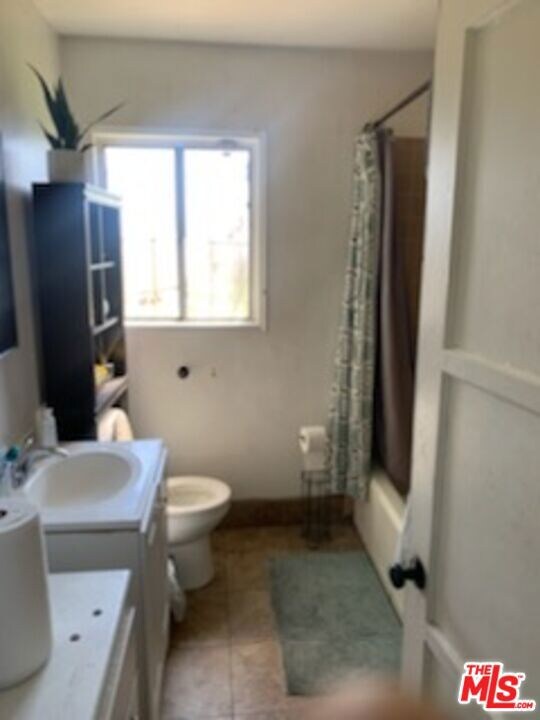 1218 E 120th St, Los Angeles, CA 90059 - photo 6