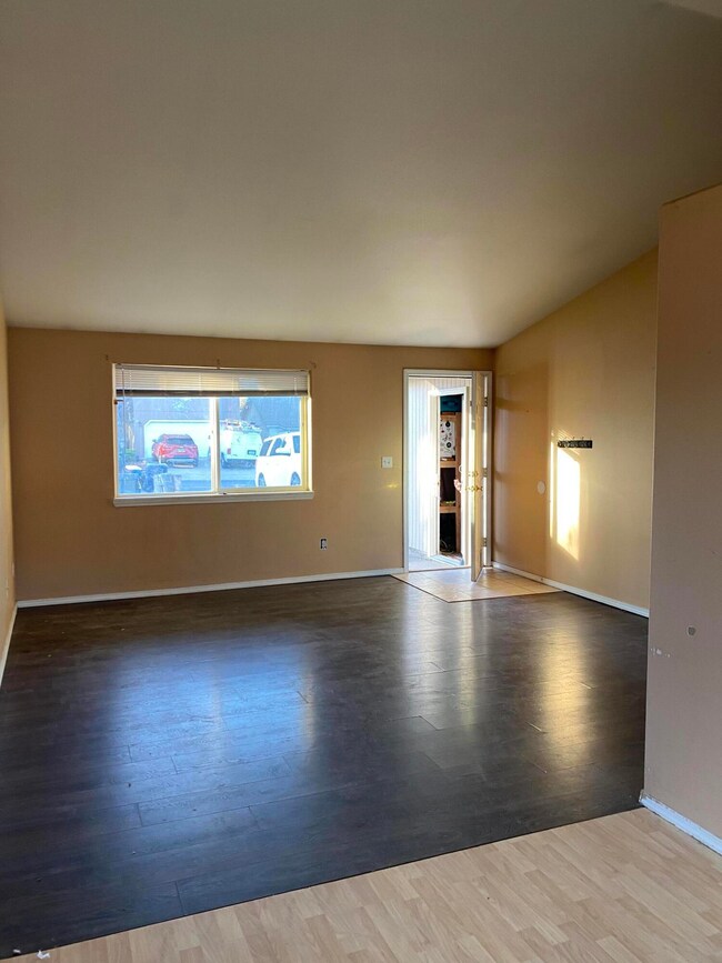 3113 SW Metolius Place, Redmond, OR 97756 - photo 2