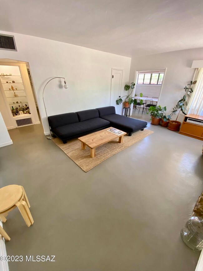 2002 E Helen St, Tucson, AZ 85719 - photo 4