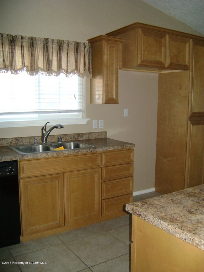 3929 Rochester Ave, Farmington, NM 87402 - photo 5