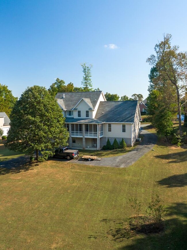 147 Lyon Ln, Ruckersville, VA 22968 - photo 3