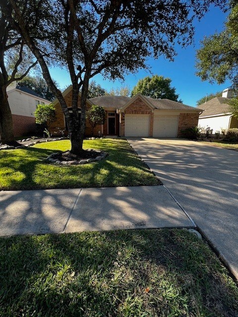 8315 Broken Timber Way, Houston, TX 77095 - photo 2