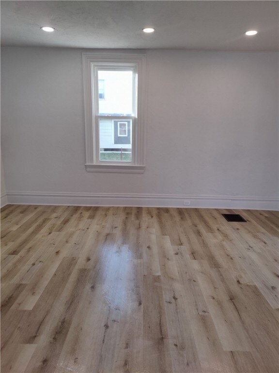 206 S 4th St, West Newton, PA 15089 - photo 5