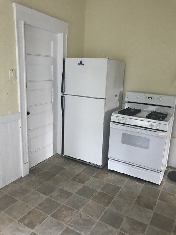 320 Highland Ave unit 2, Somerville, MA 02144 - photo 2