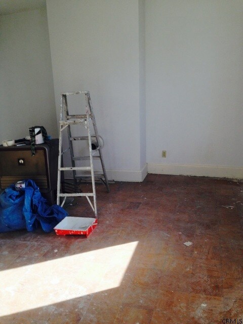 405 Elk St, Albany, NY 12206 - photo 5