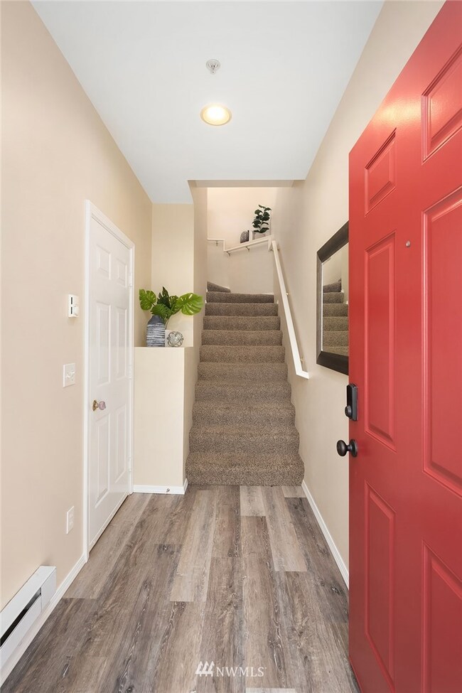 23743 SE Summerhill Ln unit 1-3, Issaquah, WA 98029 - photo 3