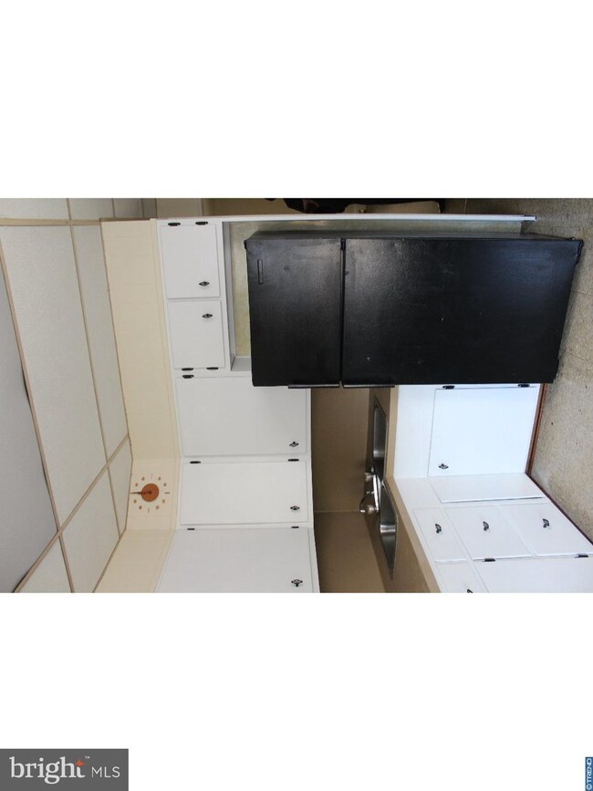 235 Jameson Place, Reading, PA 19601 - photo 4