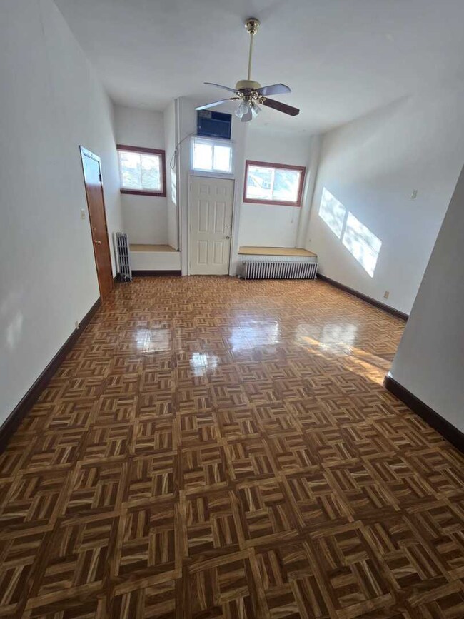 1014 E Prairie Ave unit 1RW, Des Plaines, IL 60016 - photo 4