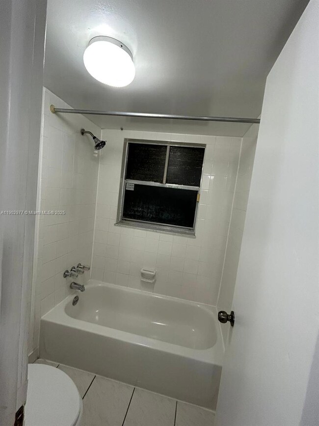 7503 NW 44th Ct unit 10, Coral Springs, FL 33065 - photo 7