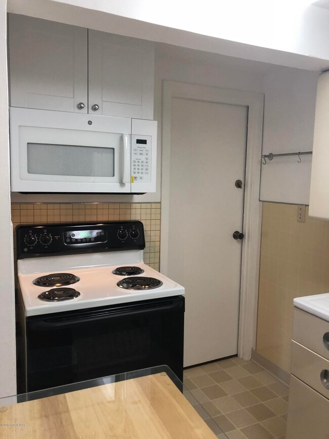 501 W 21st Ave unit 3, Anchorage, AK 99503 - photo 5