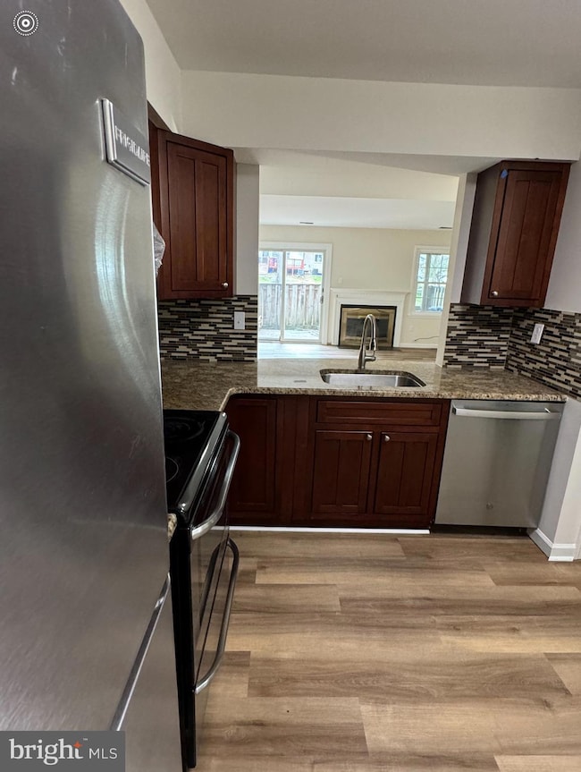 5871 Rowanberry Dr, Elkridge, MD 21075 - photo 4