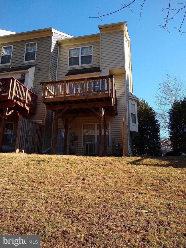 10038 Moxleys Ford Ln unit 801, Bristow, VA 20136 - photo 3