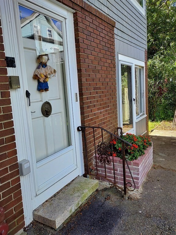 47 Kay St, Fall River, MA 02724 - photo 6