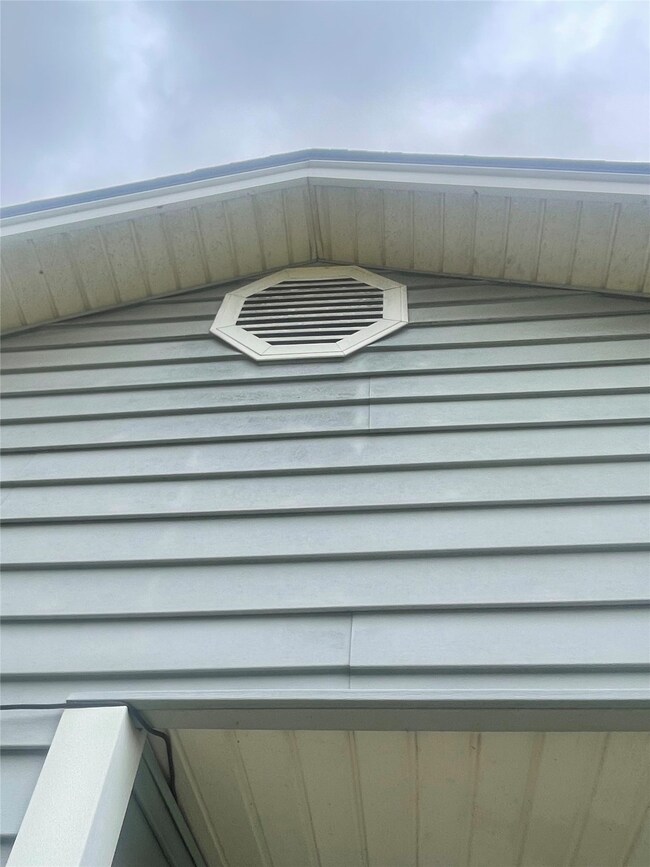 6805 Kittridge St, Houston, TX 77028 - photo 6