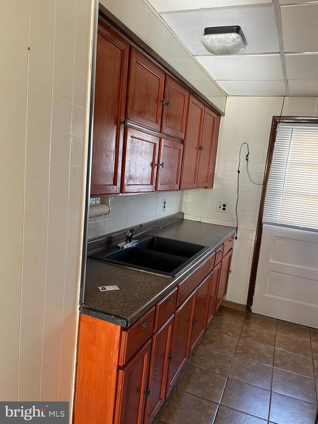 213 W Ayre St, Wilmington, DE 19804 - photo 5