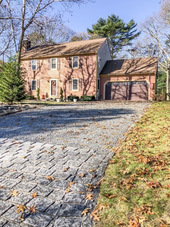 100 Captain Samadrus Rd, Cotuit, MA 02635 - photo 2