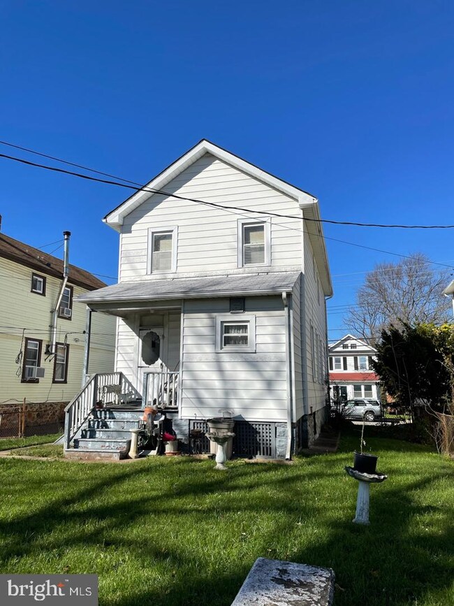 3311 W Rogers Ave, Baltimore, MD 21215 - photo 2