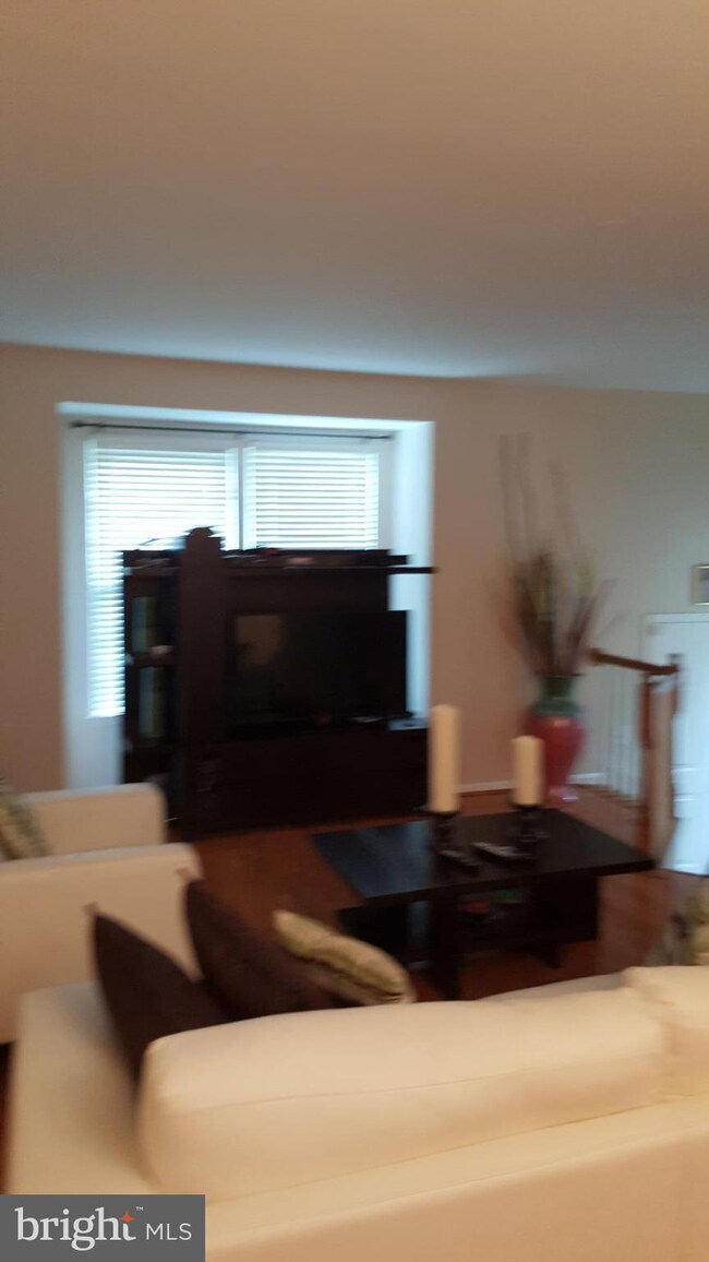 10401 Elders Hollow Dr, Bowie, MD 20721 - photo 5