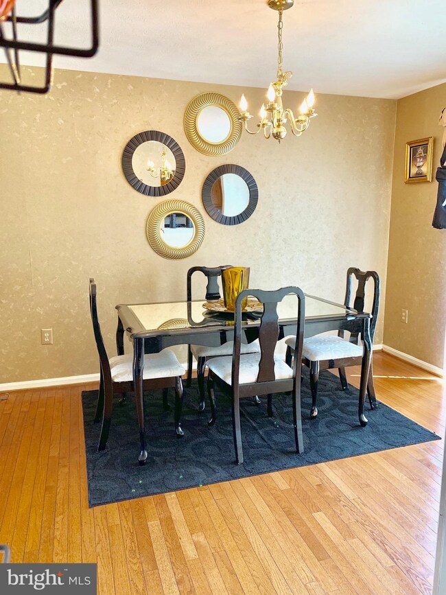 2728 Sweetwater Ct, District Heights, MD 20747 - photo 6