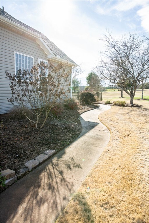 1314 Falcons Dr, Walhalla, SC 29691 - photo 6