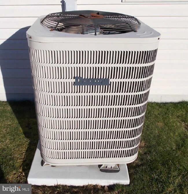 11393 Nicole Dr, Greencastle, PA 17225 - photo 7