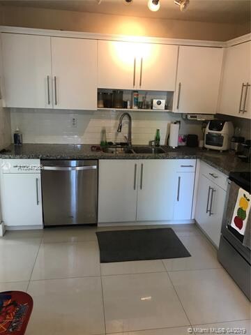 4800 NW 116th Ct, Doral, FL 33178 - photo 3