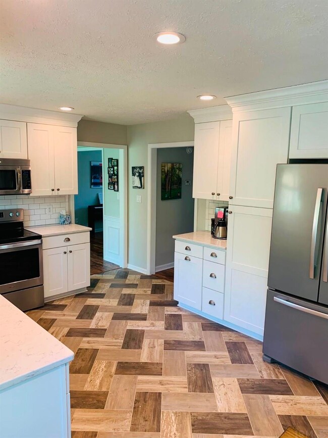 4399 Sandra Kay Ln, Newburgh, IN 47630 - photo 7