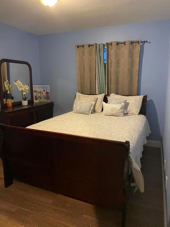 2303 Center Stone Ln, Riviera Beach, FL 33404 - photo 4