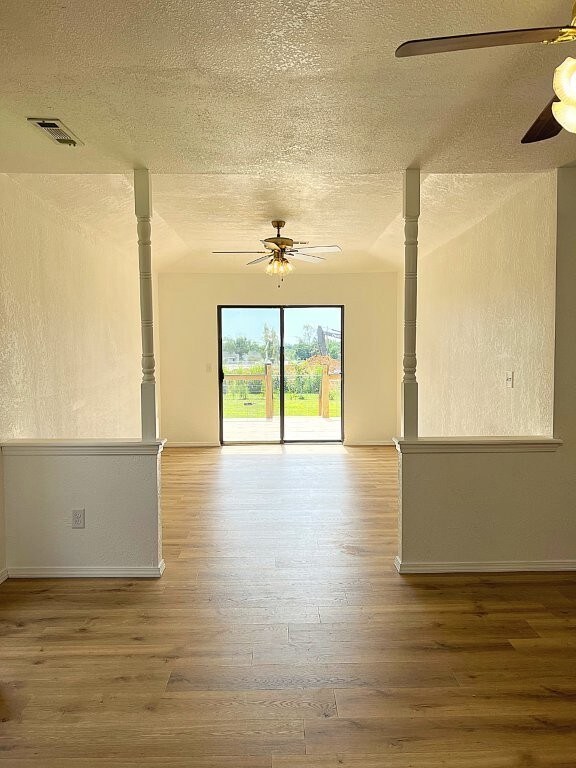 1014 W Linden St, Rogers, AR 72756 - photo 5