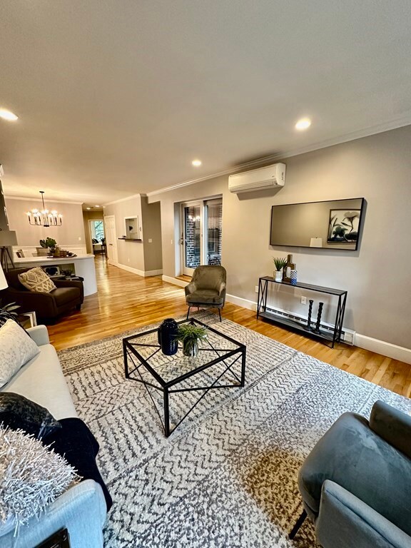 476 Shawmut Ave unit 4, Boston, MA 02118 - photo 2