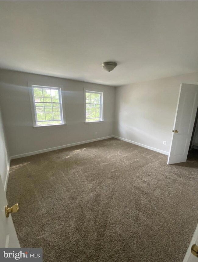 107 E Susquehanna Ave, Towson, MD 21286 - photo 7