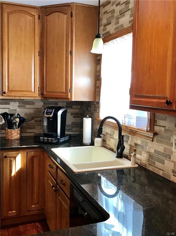 4119 Lehigh St, Whitehall, PA 18052 - photo 6