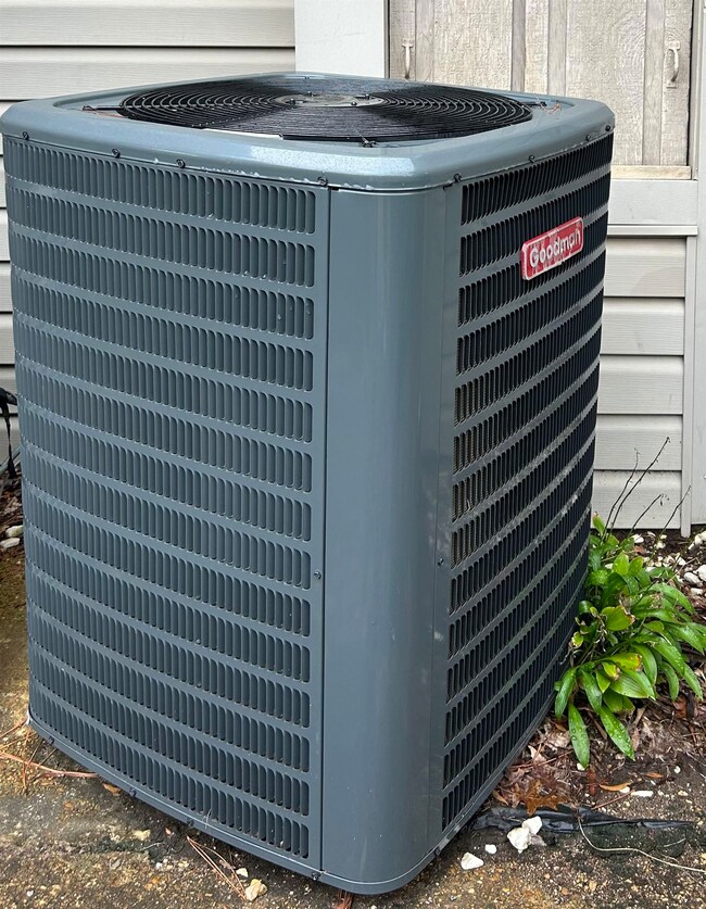 2817 Sonora Dr unit 124, Memphis, TN 38115 - photo 2