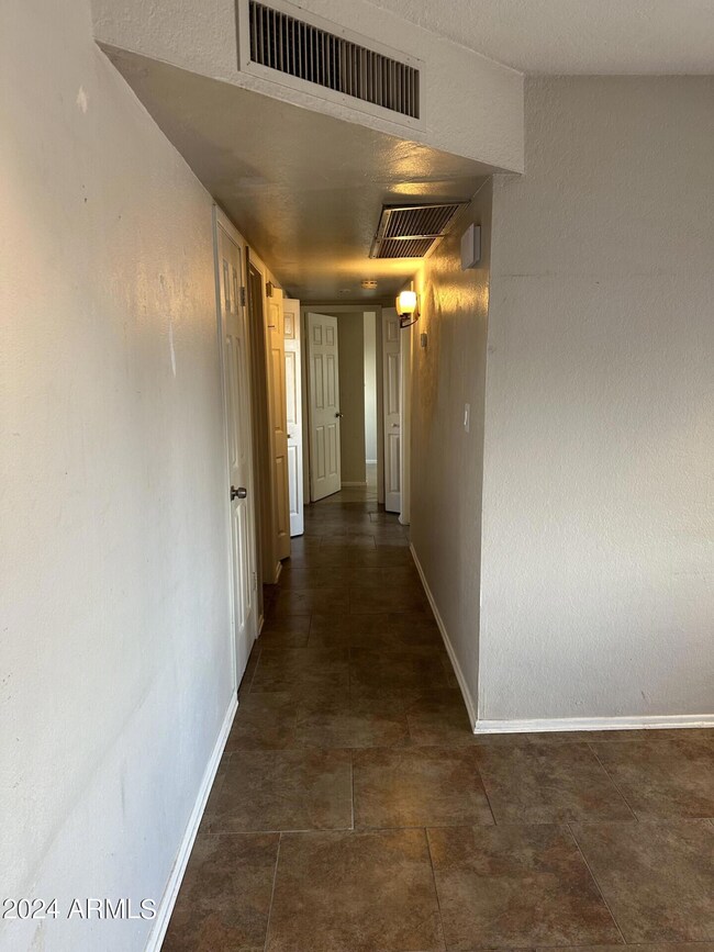 2828 Hall