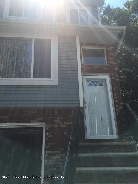 141 Pembrook Loop, Staten Island, NY 10309 - photo 2