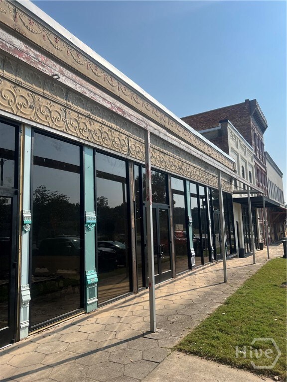 71 E North Ave, Comer, GA 30629 - photo 3