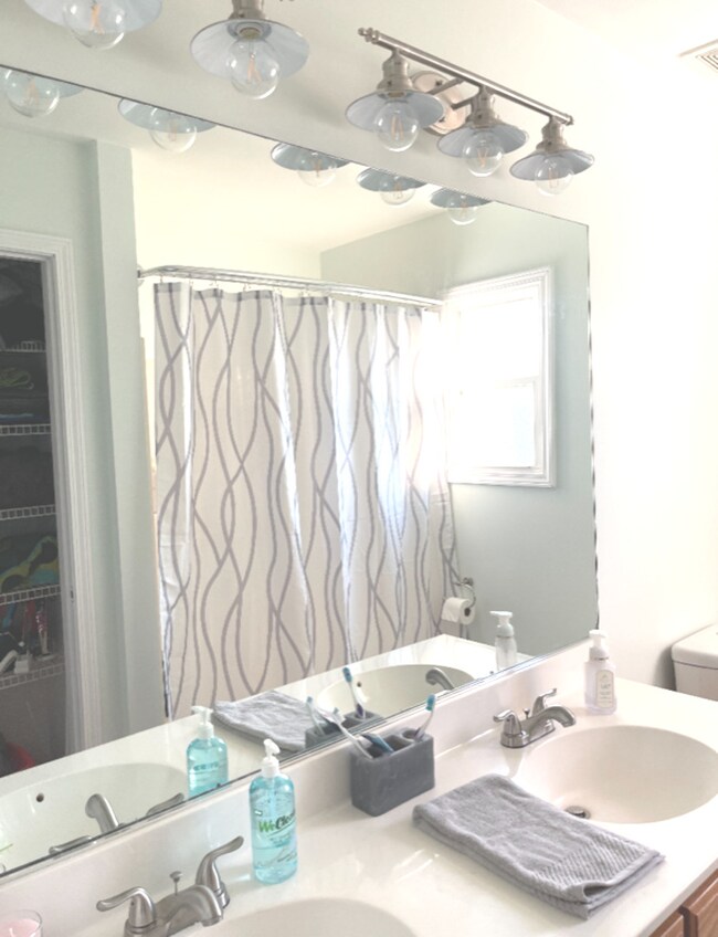 4535 Wayside Ct, Oswego, IL 60543 - photo 6