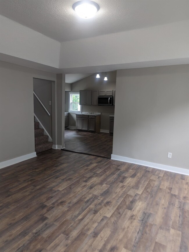 723 Main St, New Haven, IN 46774 - photo 3