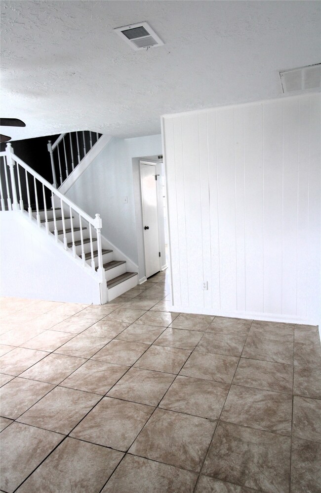 1101 Wilson Dr, Rosenberg, TX 77471 - photo 7