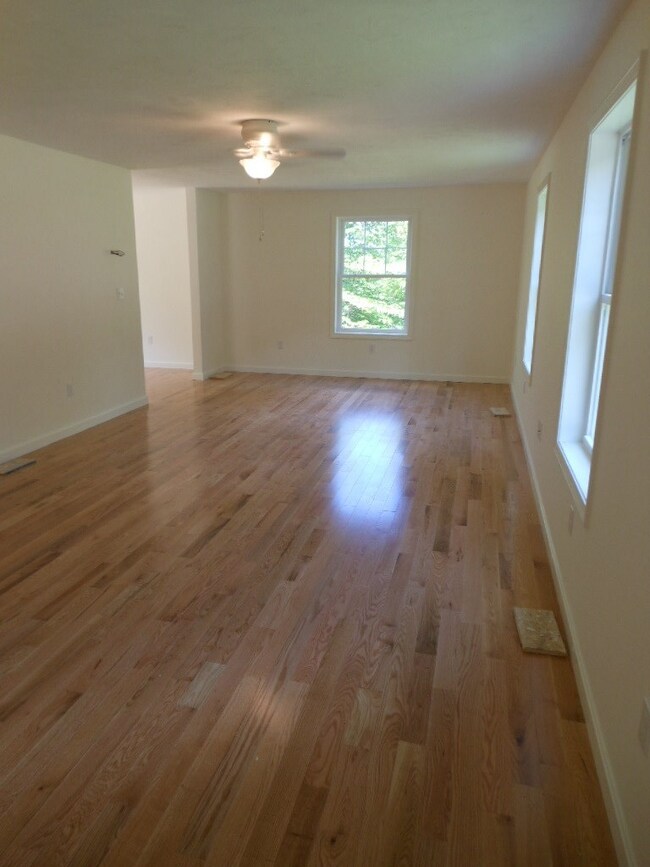 84 Corn Hill Rd, Boscawen, NH 03303 - photo 6