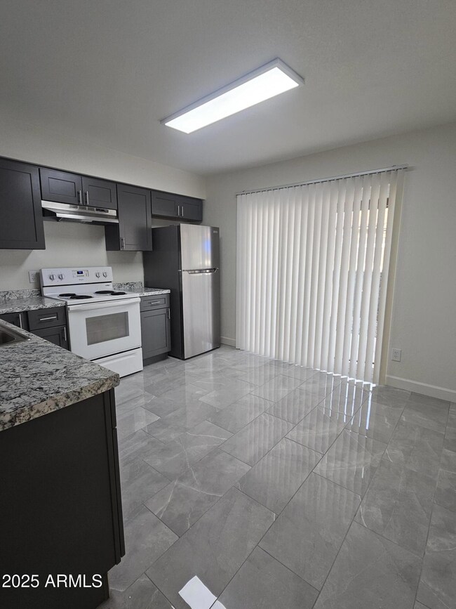 2228 E Broadway Rd unit 1, Mesa, AZ 85204 - photo 6