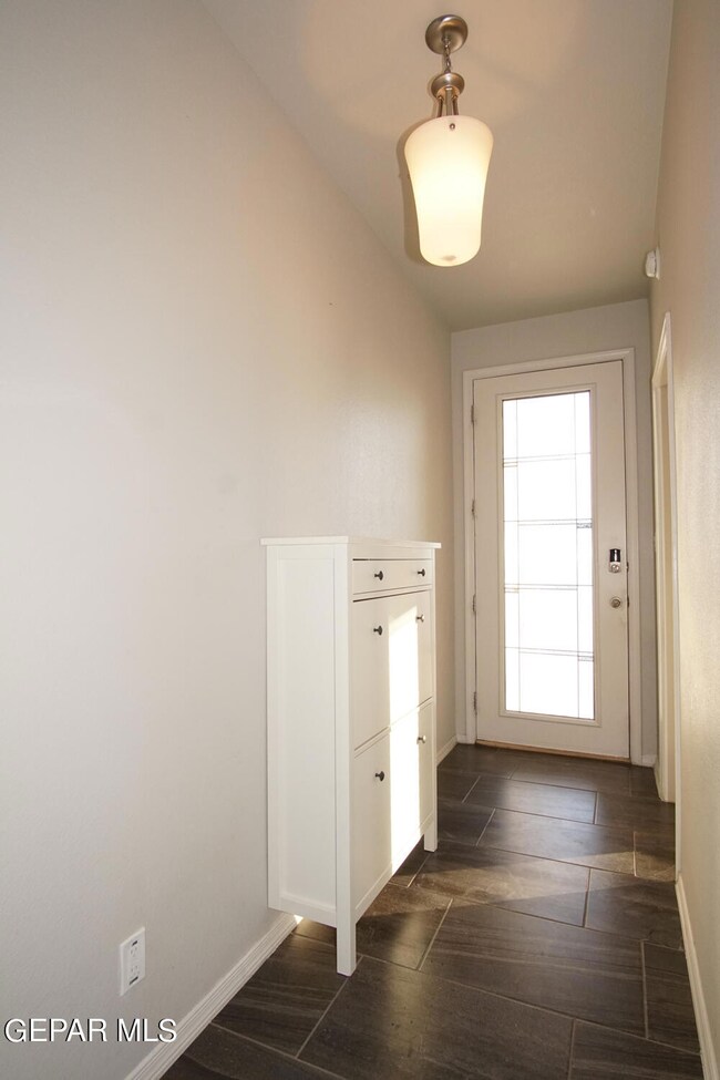 3. Foyer